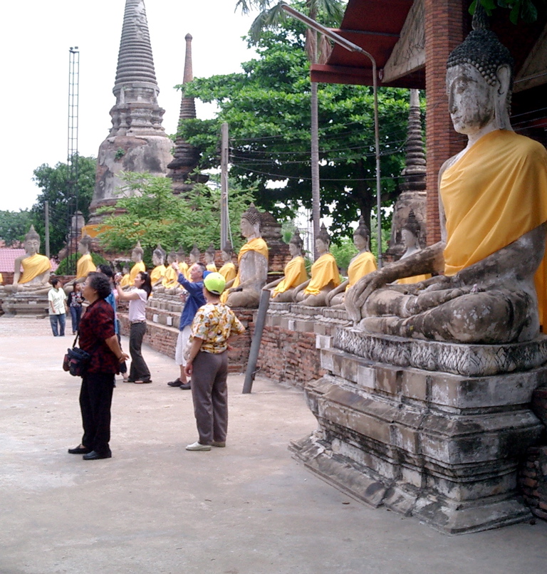 Chedi Chaya Mongkhol area